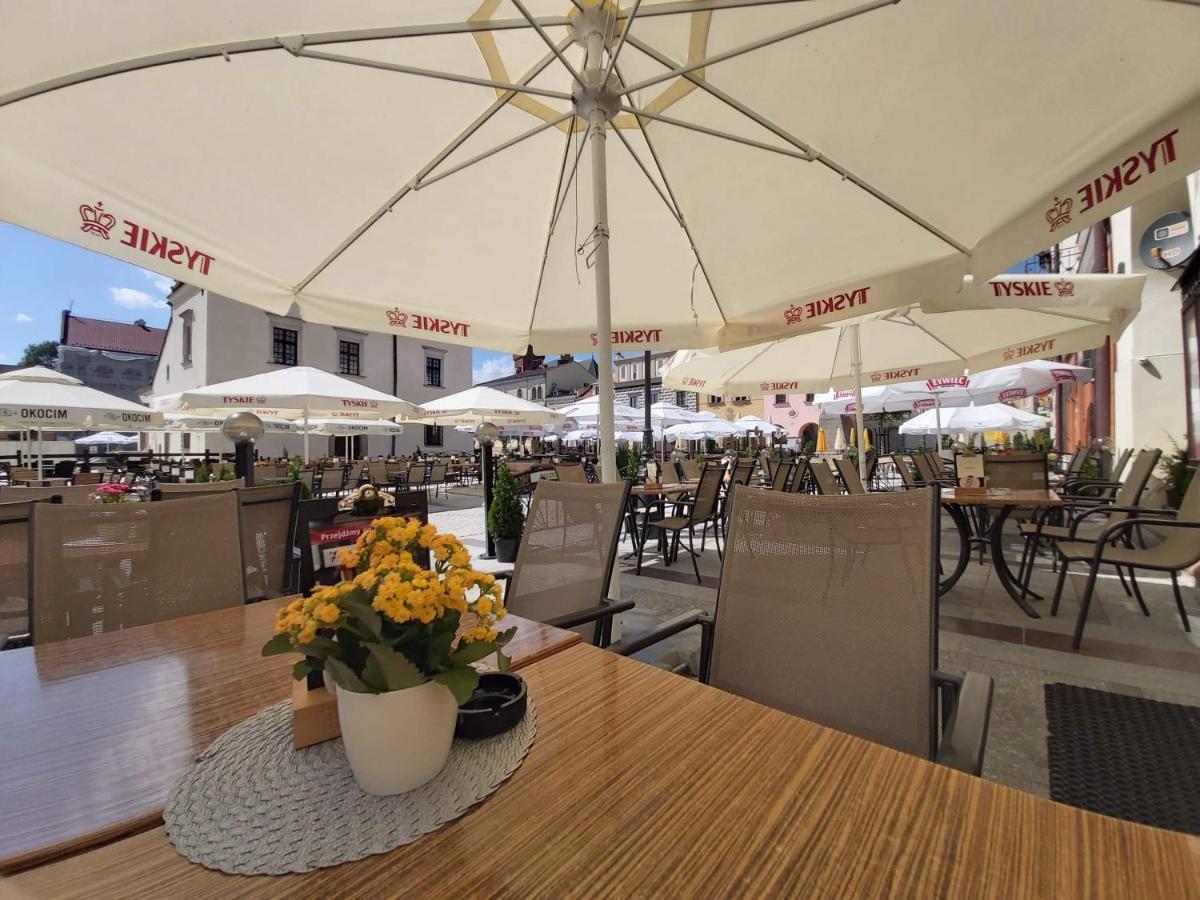 Euro Aparthotel Тарнов Екстериор снимка