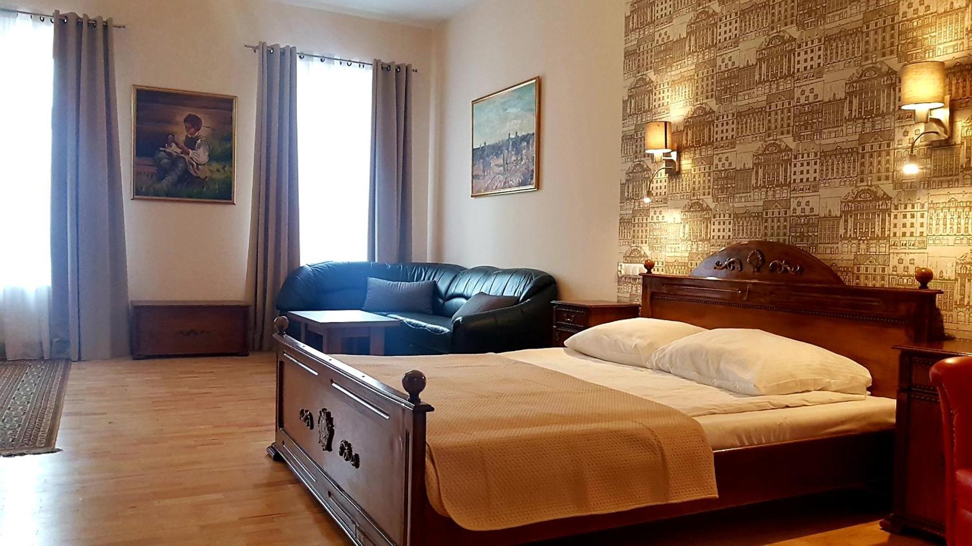 Euro Aparthotel Тарнов Стая снимка